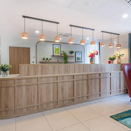 Aparthotel Zenao Tours