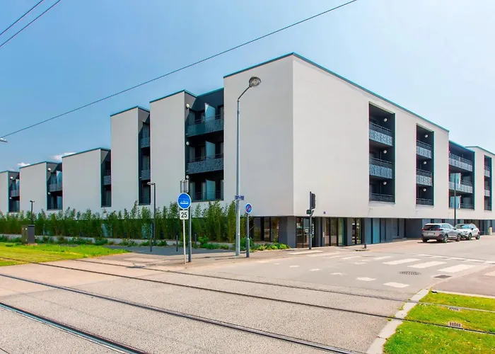 Zenao Aparthotel Tours